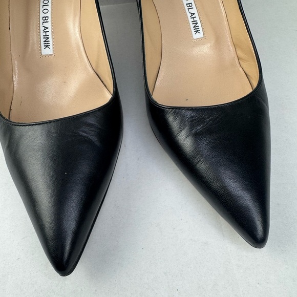 Manolo Blahnik Black Pointed Toe Heel Pumps Size 39. - Picture 3 of 8